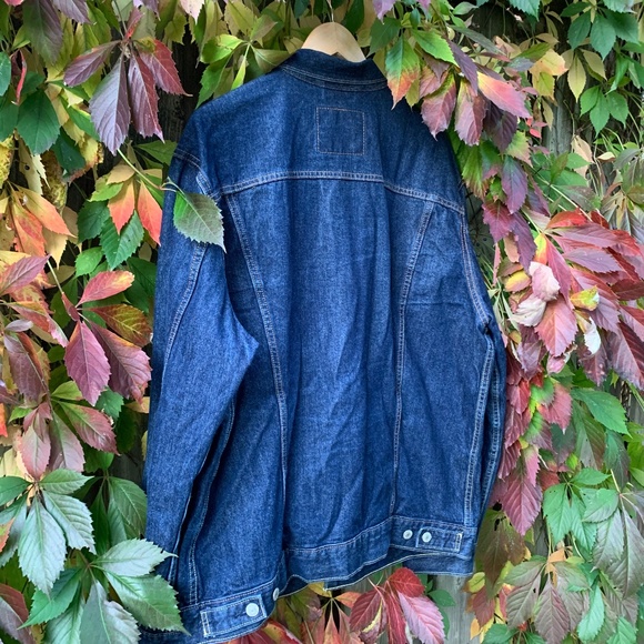 Levis Denim Jacket - Picture 5 of 9